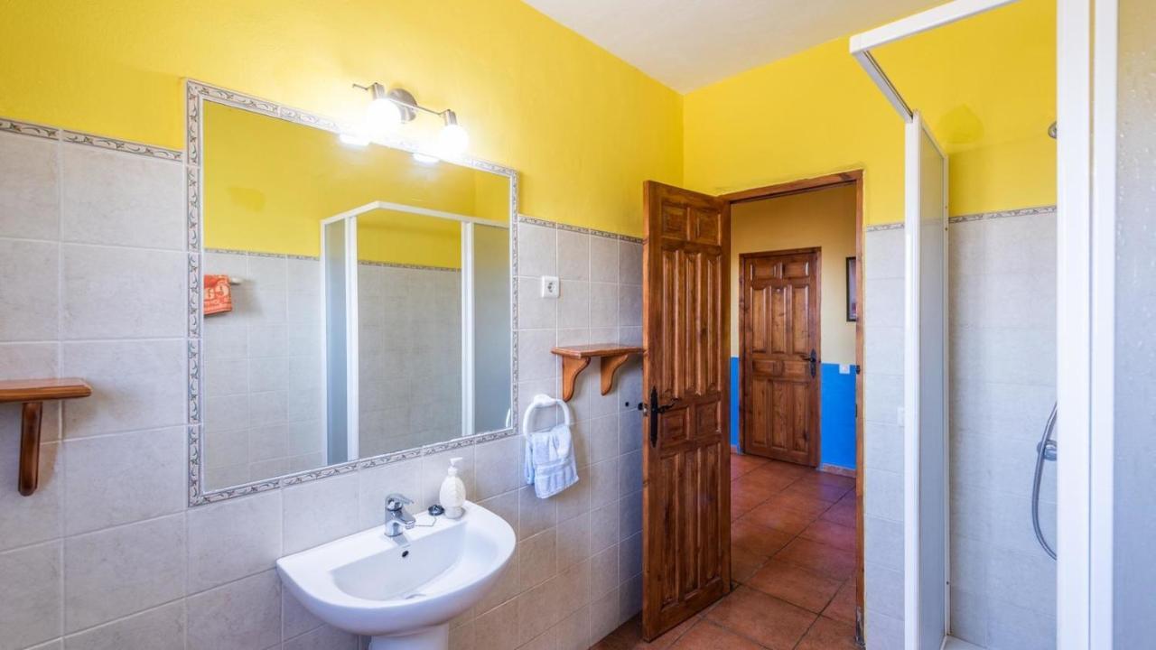 Casa Alejandro Almachar By Ruralidays Villa Exteriör bild